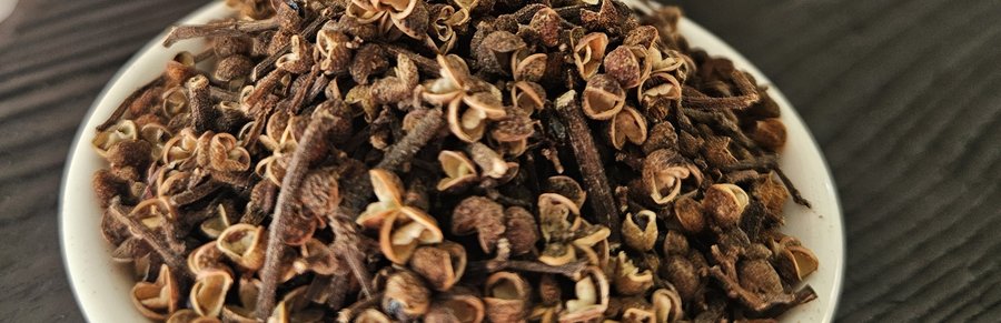 Close-up of dried open makhwaen husks